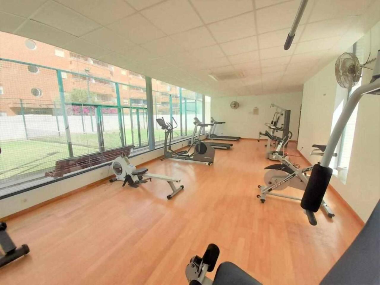 Ayf 200M Del Mar 2 Piscinas Pista De Padel Y Gym אורופסה דל מר מראה חיצוני תמונה
